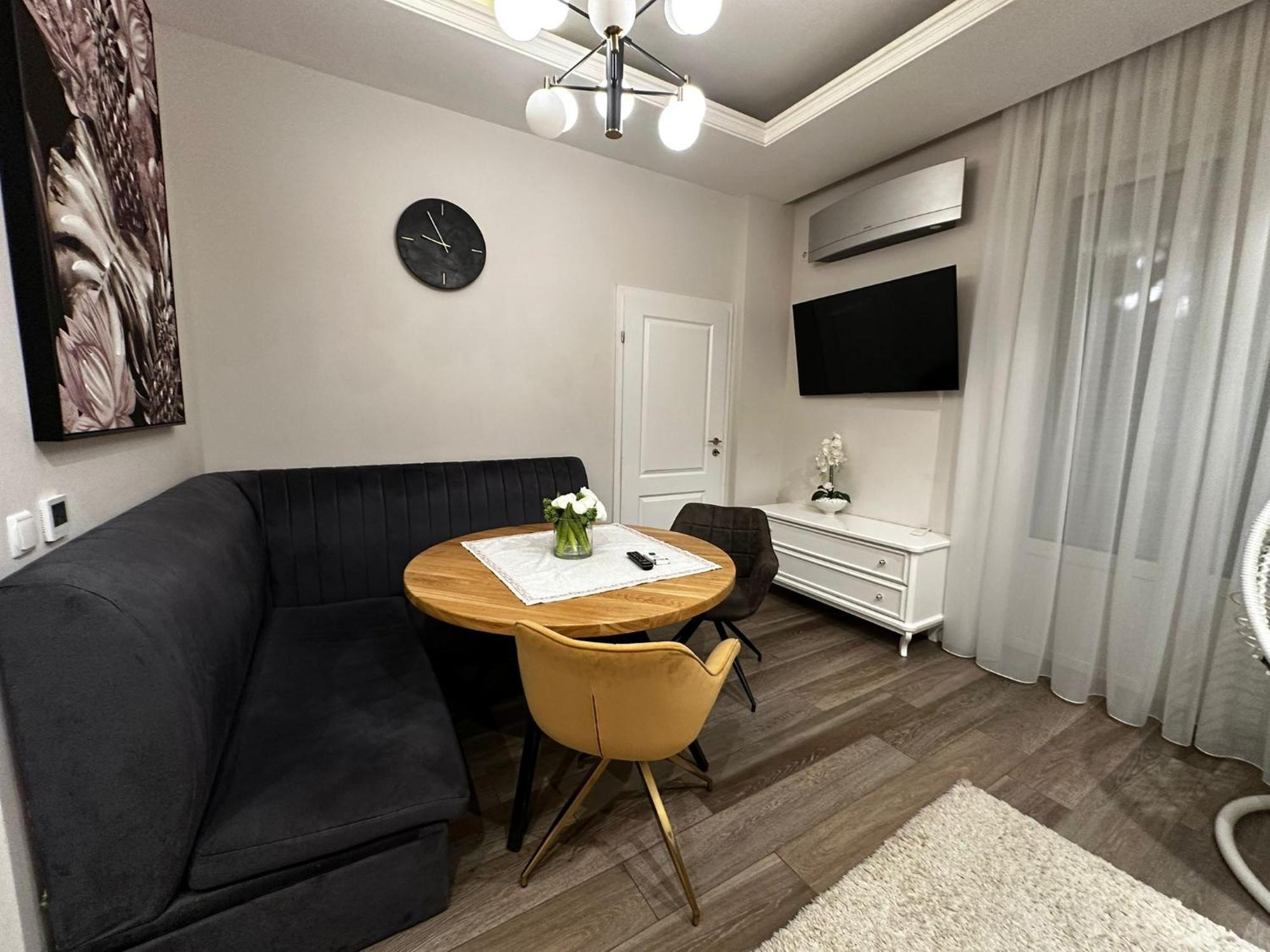 City Apartments Satu Mare Exterior photo